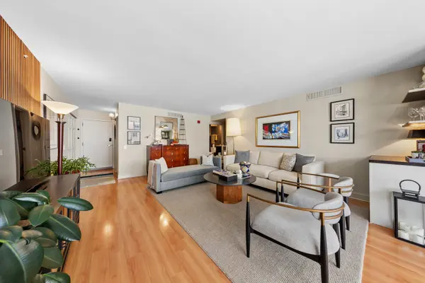 1580 Sherman AVE #606, Evanston, IL 60201