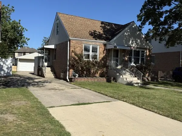 4023 Kolze AVE, Schiller Park, IL 60176