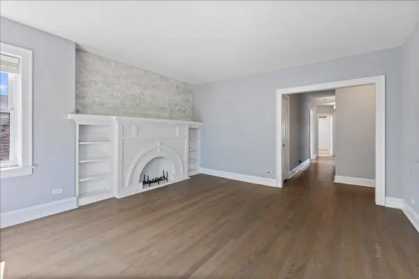 5051 W Montana ST, Chicago, IL 60639