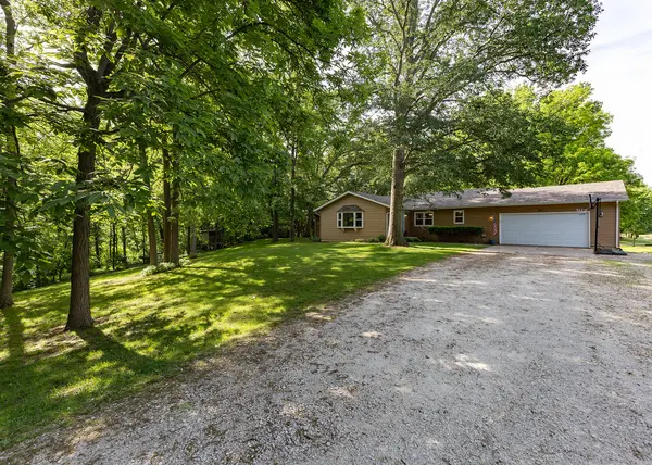 101 N Park AVE, Geneseo, IL 61254