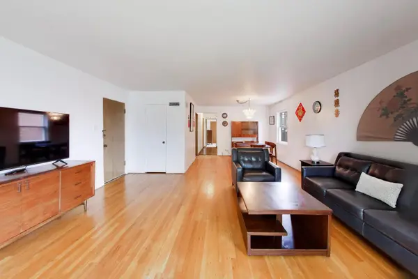 6025 N Sacramento AVE, Chicago, IL 60659