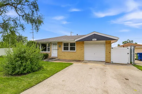 8852 Central AVE, Oak Lawn, IL 60453