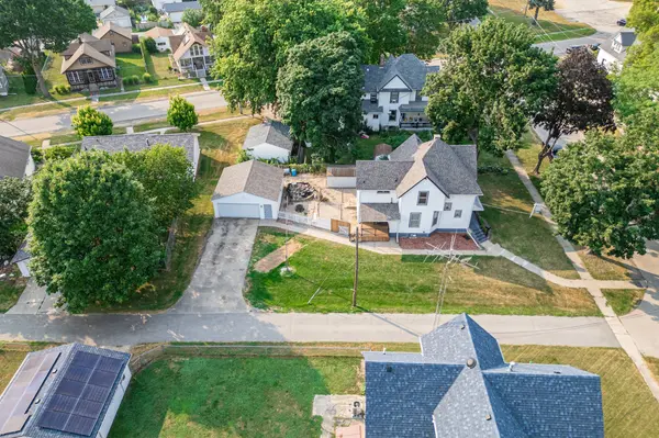 904 Kishwaukee ST, Belvidere, IL 61008