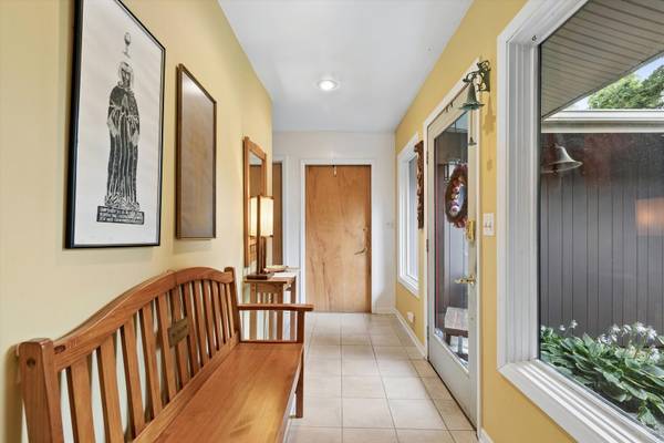125 N Park BLVD, Glen Ellyn, IL 60137