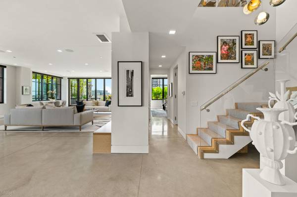 1109 W Washington BLVD #PH8D, Chicago, IL 60607