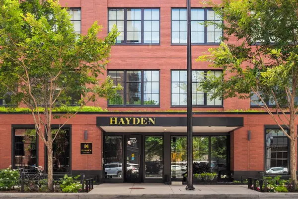 1109 W Washington BLVD #PH8D, Chicago, IL 60607