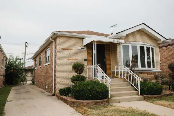 2545 E 93rd ST, Chicago, IL 60617