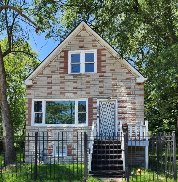 8736 S Mackinaw AVE, Chicago, IL 60617