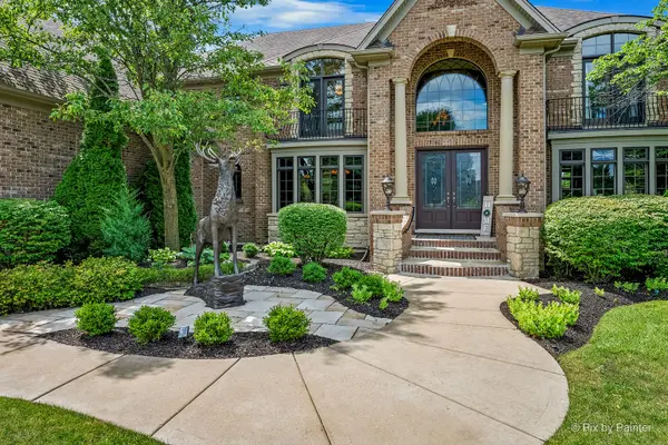 1052 Schonback CT, Batavia, IL 60510