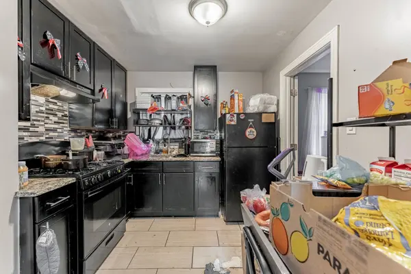 9607 S Merrill AVE, Chicago, IL 60617