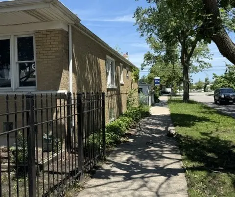 658 E 87th PL, Chicago, IL 60619