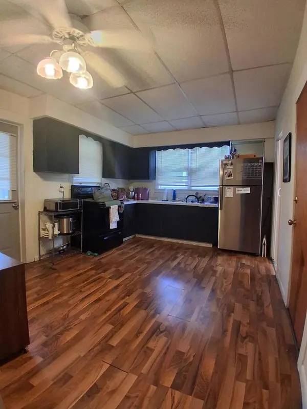 2736 5 1/2 AVE, Rock Island, IL 61201