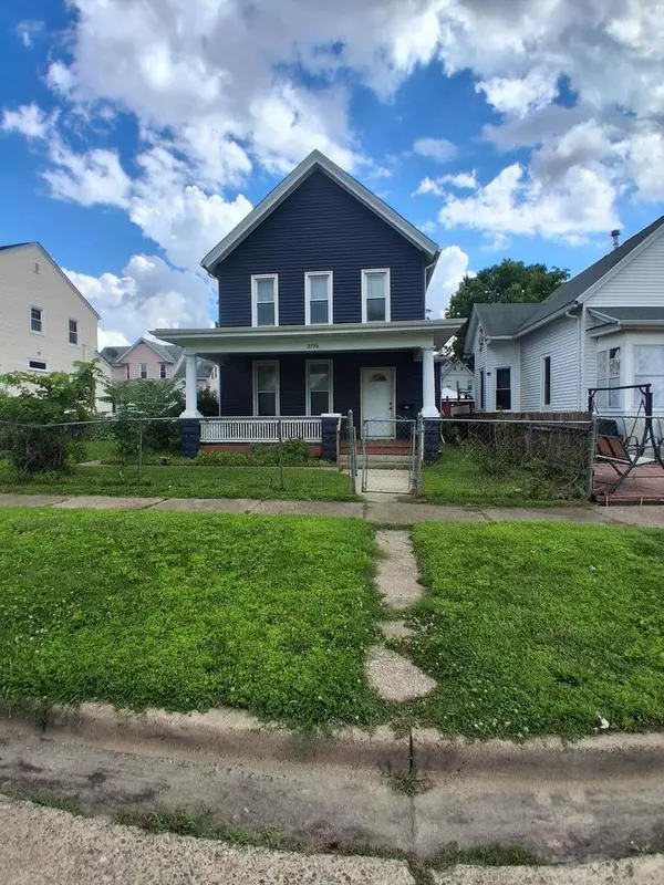 2736 5 1/2 AVE, Rock Island, IL 61201