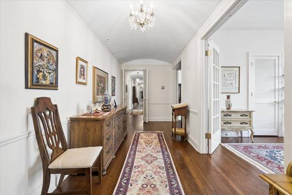 1448 N Lake Shore DR #5B, Chicago, IL 60610