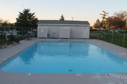 451 MEADOWGREEN LN, Round Lake Beach, IL 60073
