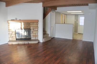 451 MEADOWGREEN LN, Round Lake Beach, IL 60073
