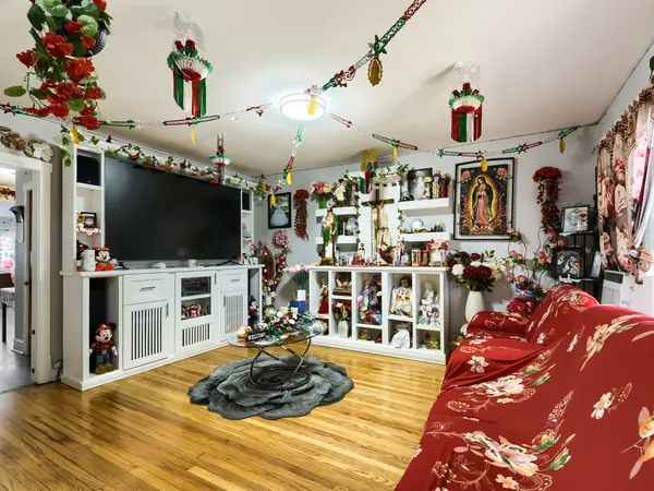 6329 W SCHOOL ST, Chicago, IL 60634