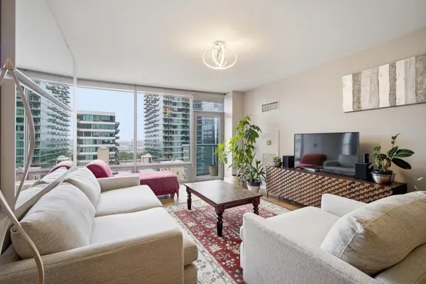 100 E 14TH ST #1209, Chicago, IL 60605