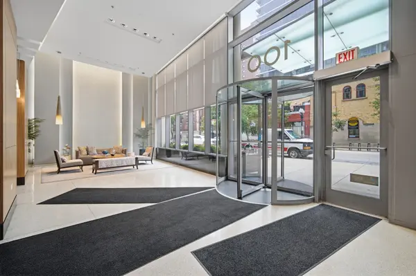 100 E 14TH ST #1209, Chicago, IL 60605