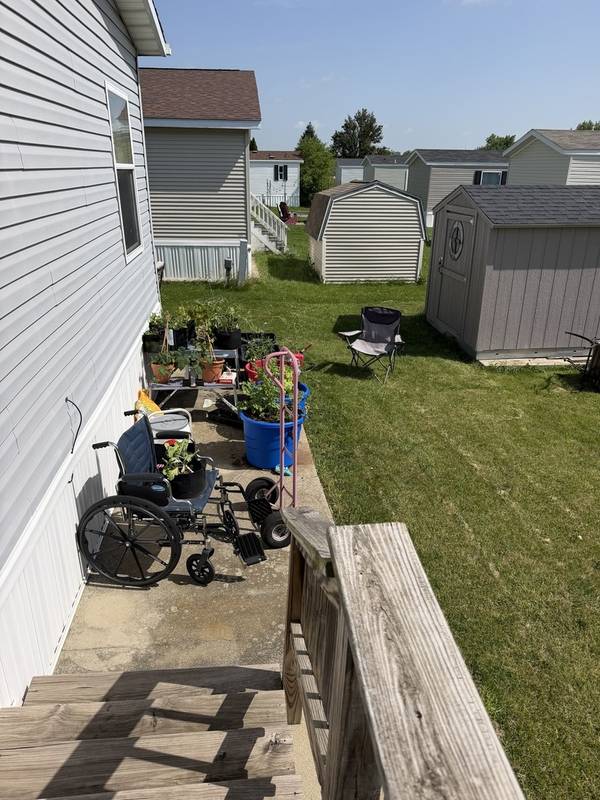 33 Saint Pauls DR, Bourbonnais, IL 60914