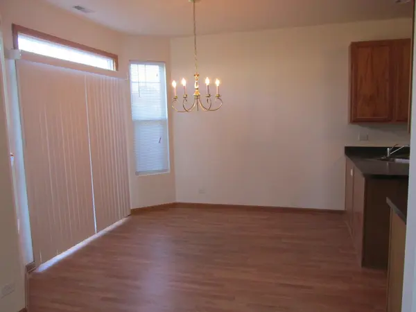 6513 MARBLE LN #6513, Carpentersville, IL 60110
