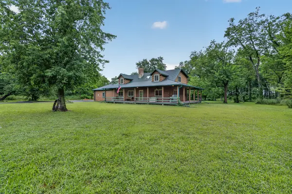 22626 Smiley RD, Custer Park, IL 60481