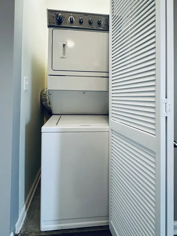 2300 S MICHIGAN AVE #503, Chicago, IL 60616