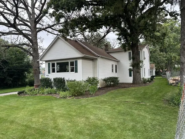 1804 Chapel CT, Northbrook, IL 60062