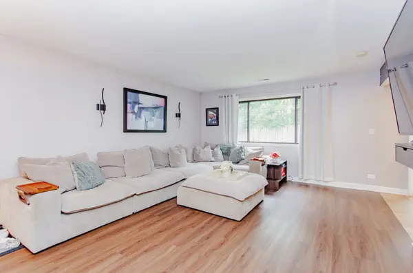 840 DIGHTON LN, Schaumburg, IL 60173