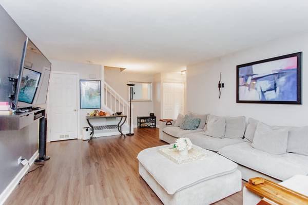 840 DIGHTON LN, Schaumburg, IL 60173