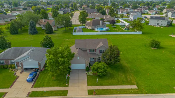 526 Gipp DR, Manteno, IL 60950