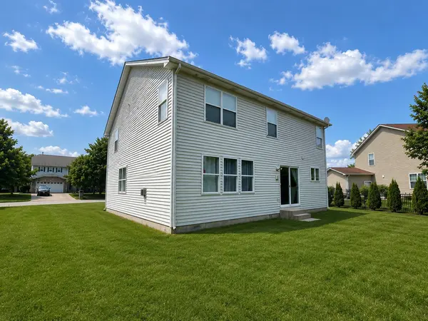 24220 Mill Creek LN, Plainfield, IL 60586