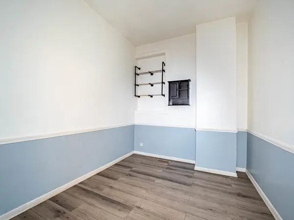 2242 N Western AVE, Chicago, IL 60647