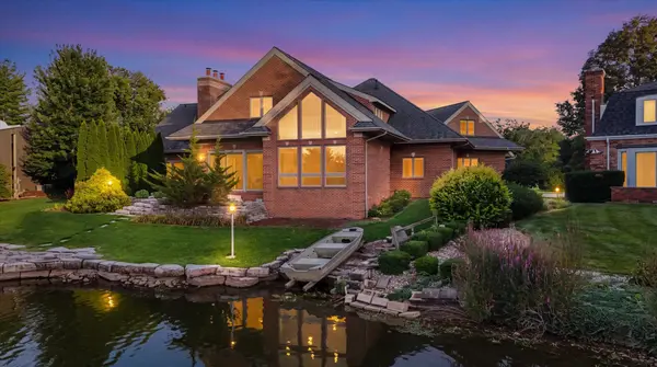 4014 Clubhouse DR, Champaign, IL 61822