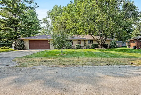 109 E Parkview DR, Forrest, IL 61741