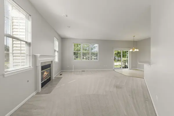 16609 Buckner Pond WAY, Crest Hill, IL 60403