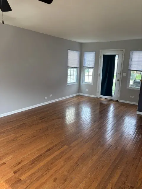 364 Ogden Falls BLVD, Oswego, IL 60543