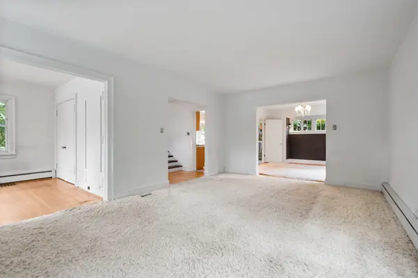 1011 Crain ST, Evanston, IL 60202