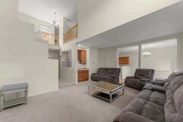 1504 SPYGLASS CIR, Palos Heights, IL 60463