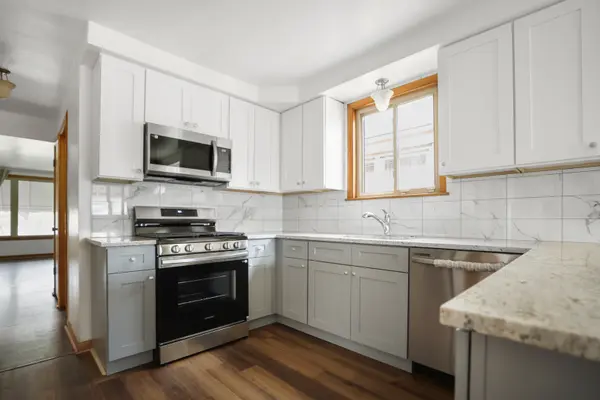 9530 S Union AVE, Chicago, IL 60628