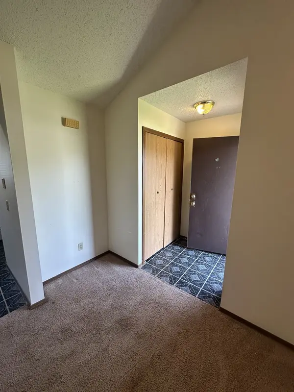 912 Pomona DR #912, Champaign, IL 61822