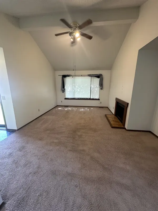 912 Pomona DR #912, Champaign, IL 61822