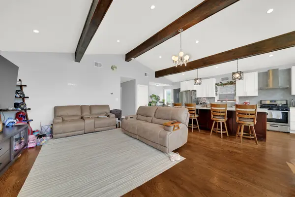 5141 Touhy AVE, Skokie, IL 60077