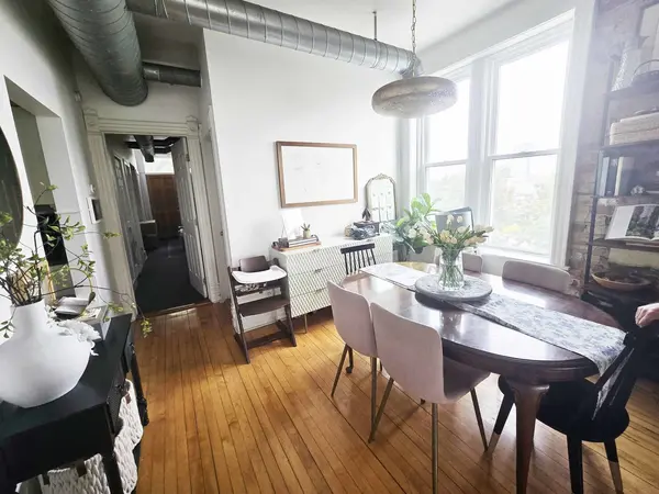 1808 W Armitage ST, Chicago, IL 60647
