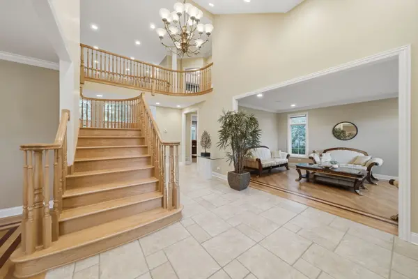 3340 Lakeside AVE, Northbrook, IL 60062