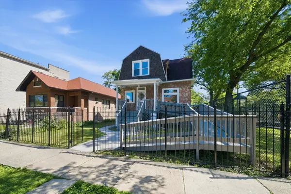 5943 W Huron ST, Chicago, IL 60644