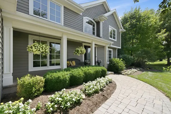 23855 W Sarah CT, Antioch, IL 60002