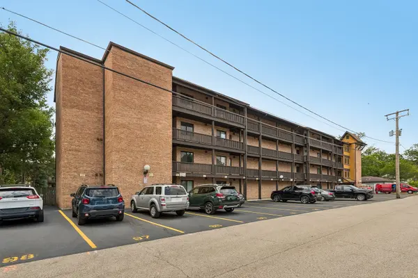 460 N Main ST #N403A, Wauconda, IL 60084