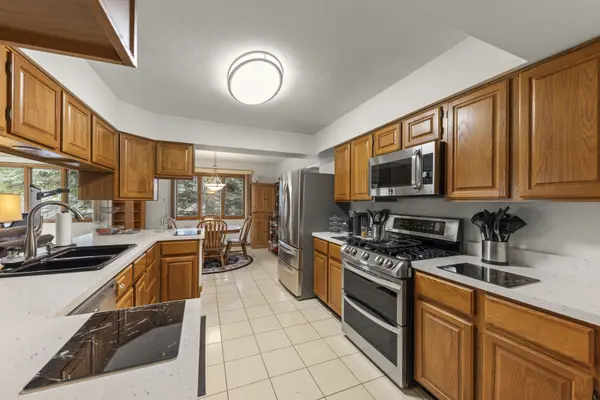 1161 Wakefield LN, Bartlett, IL 60103