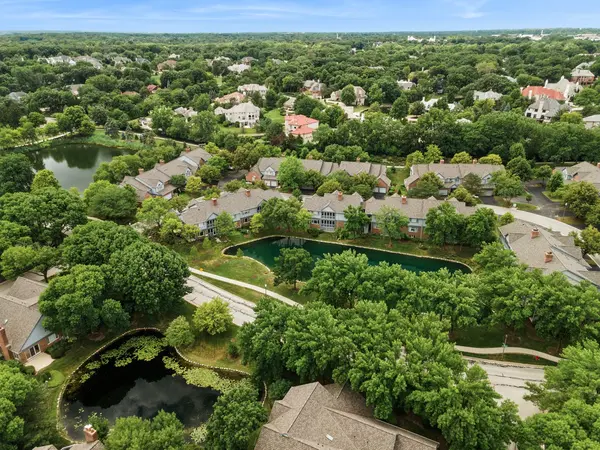 21 STONEHENGE CT, Burr Ridge, IL 60527